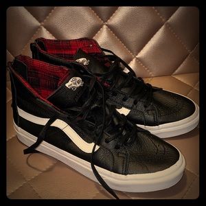 Vans Hightop leather Size 7